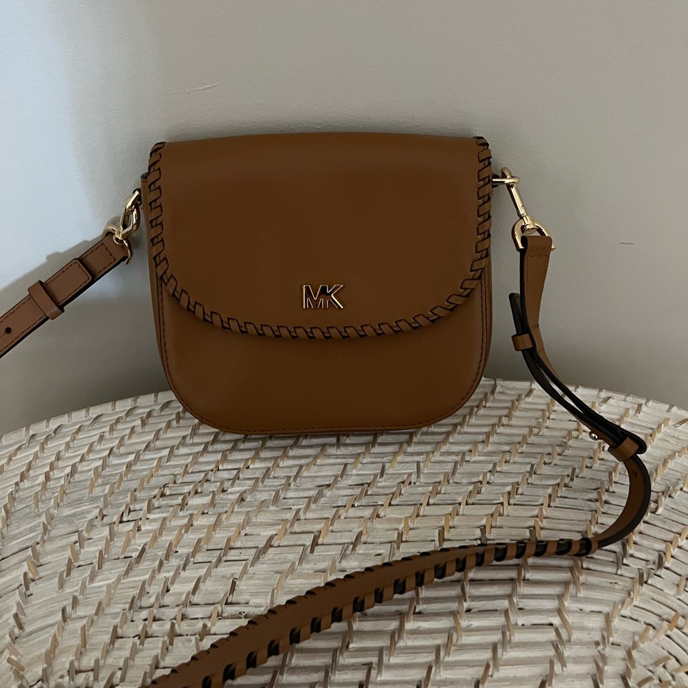 Michael Kors Half Dome Whipstitch Saddle Flap - WORN ONCE!